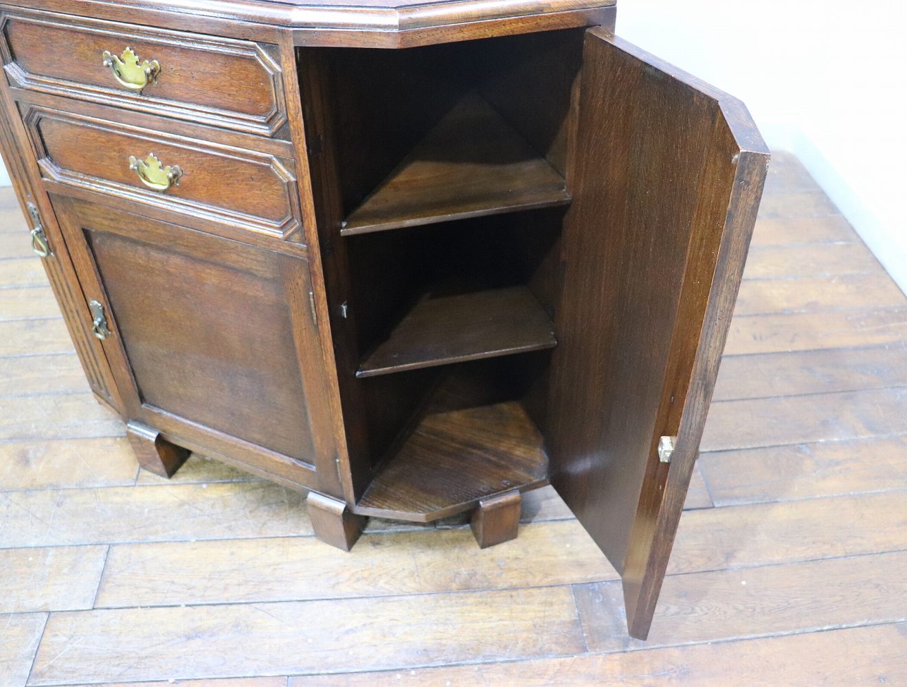 コーナーボード