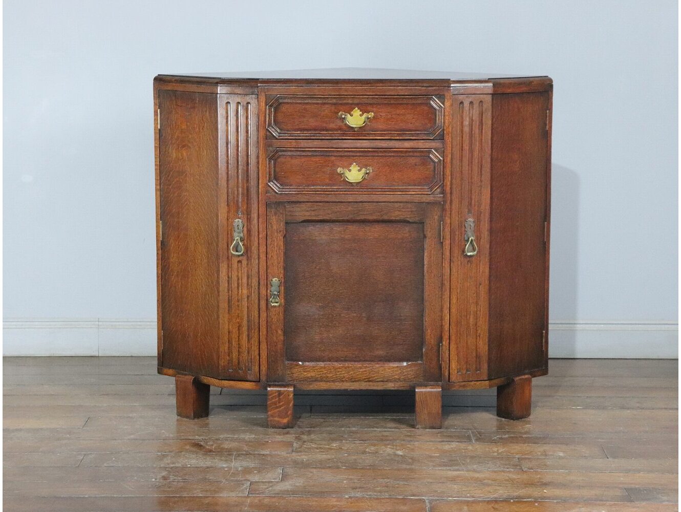 コーナーボード