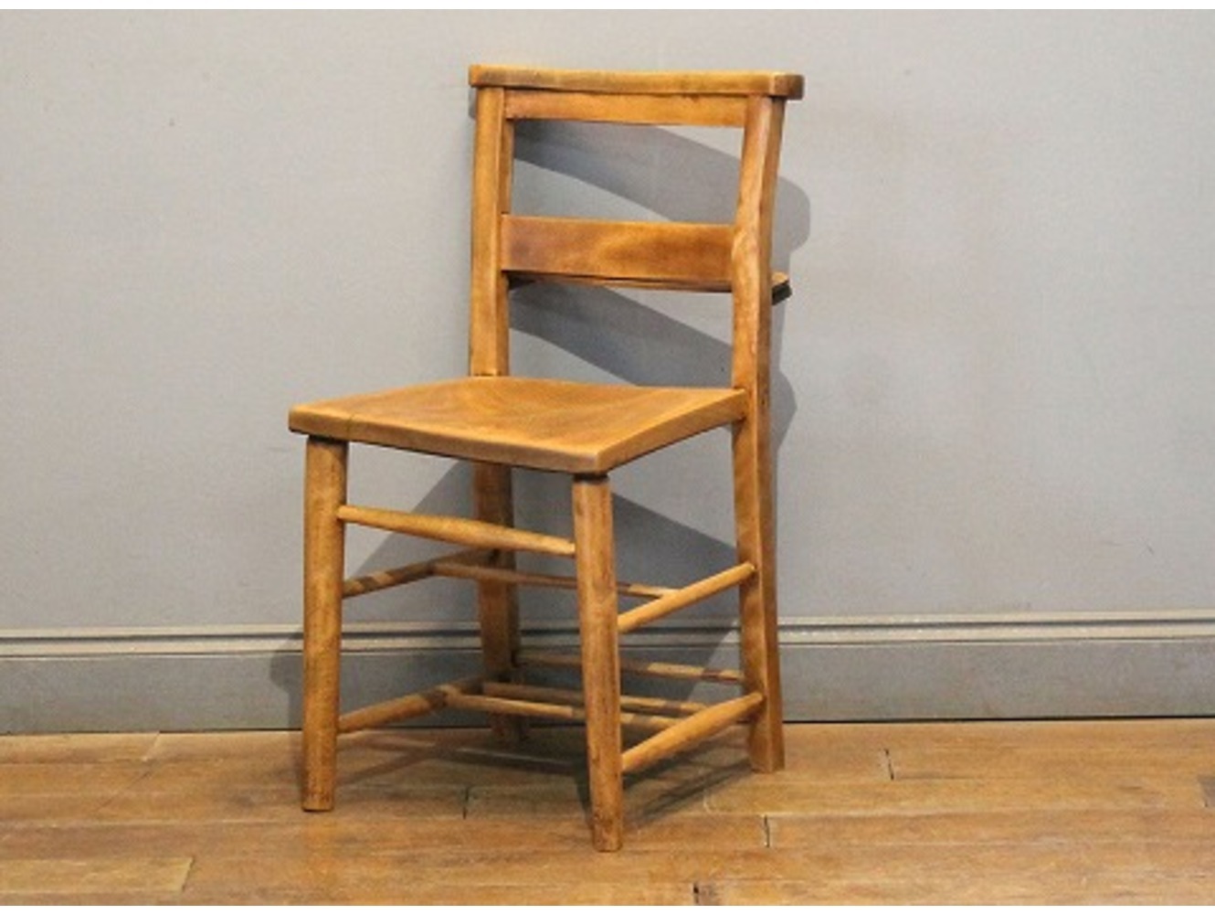 チャーチチェア