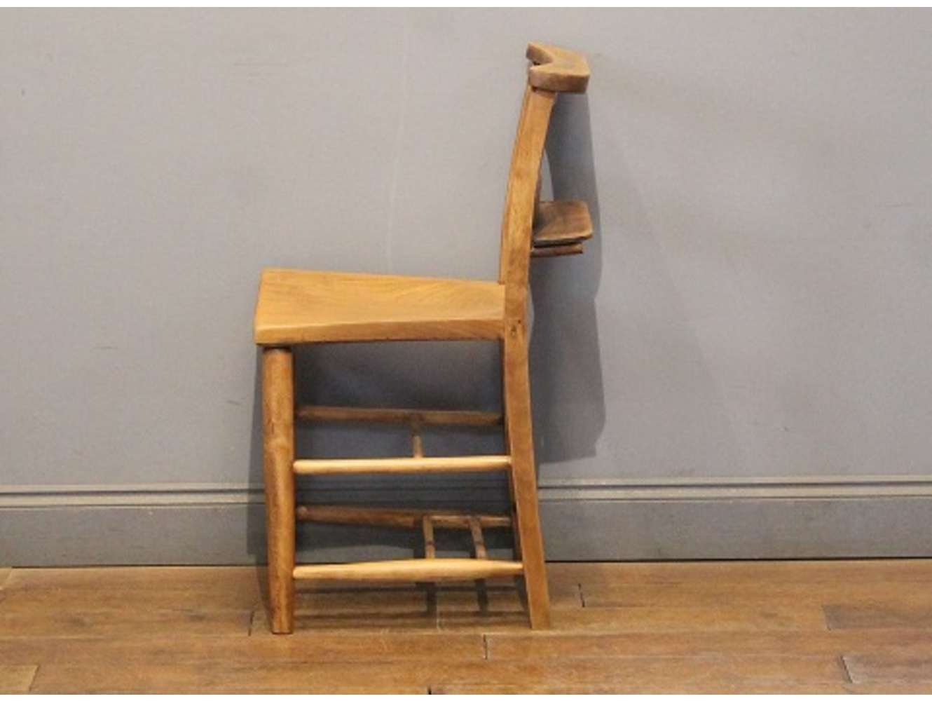 チャーチチェア