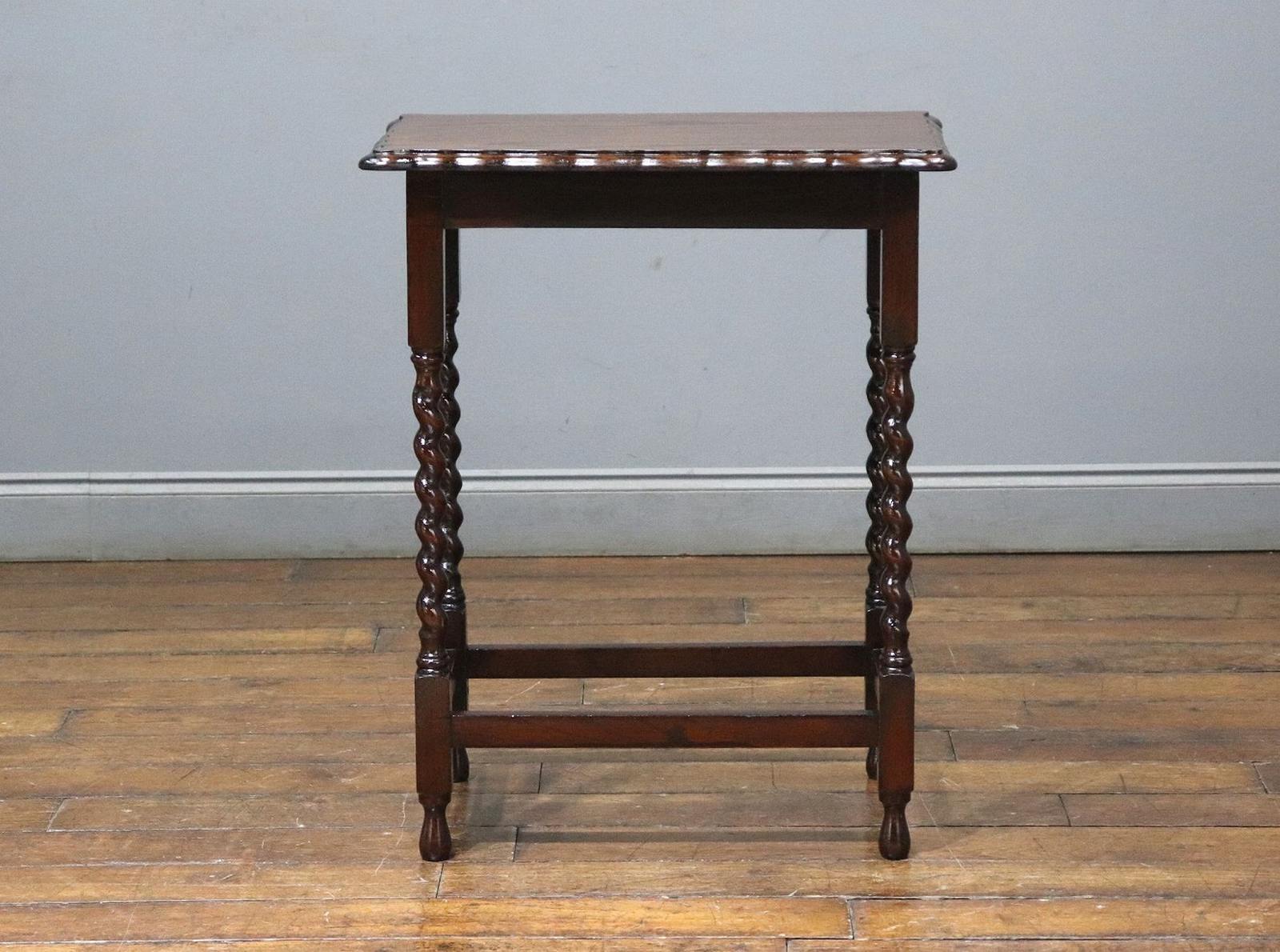 オケージョナルテーブル