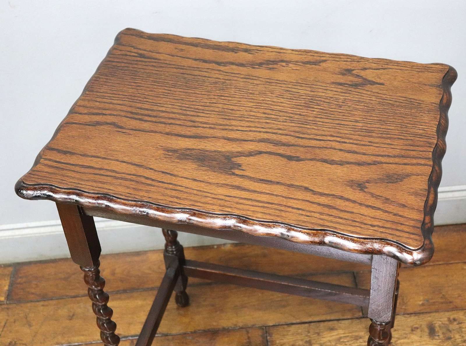 オケージョナルテーブル