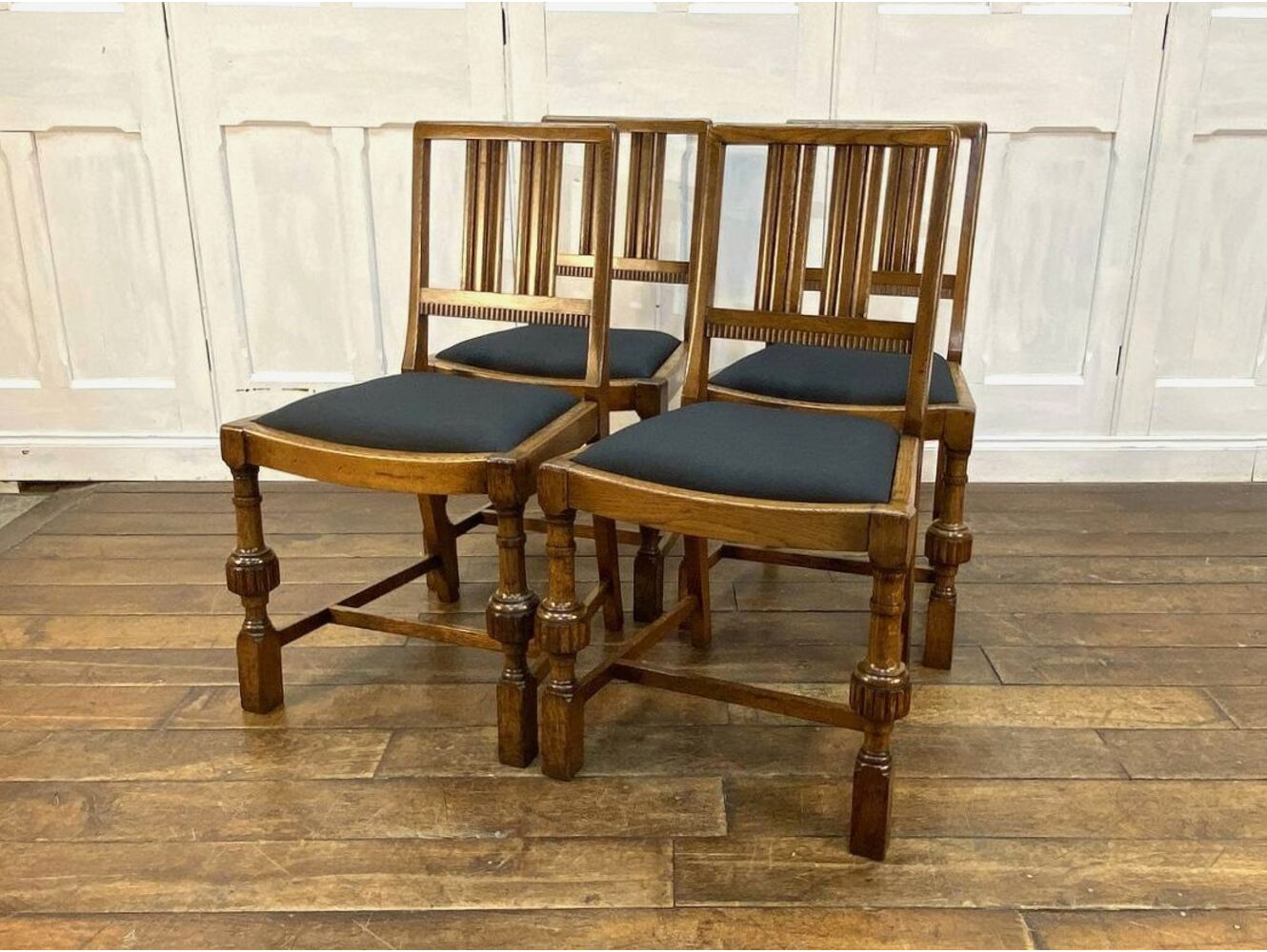 チェア4脚セット