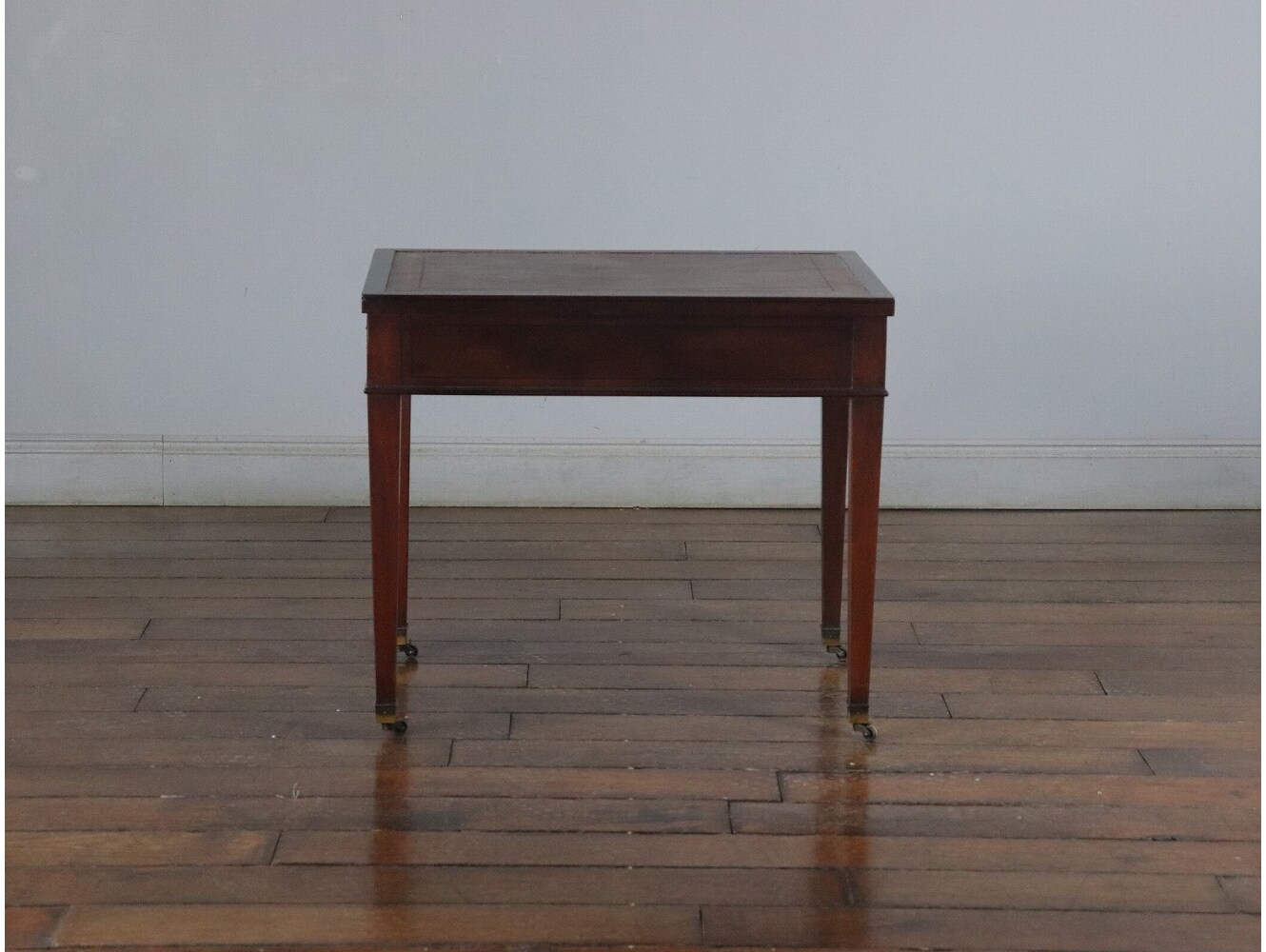 オケージョナルテーブル