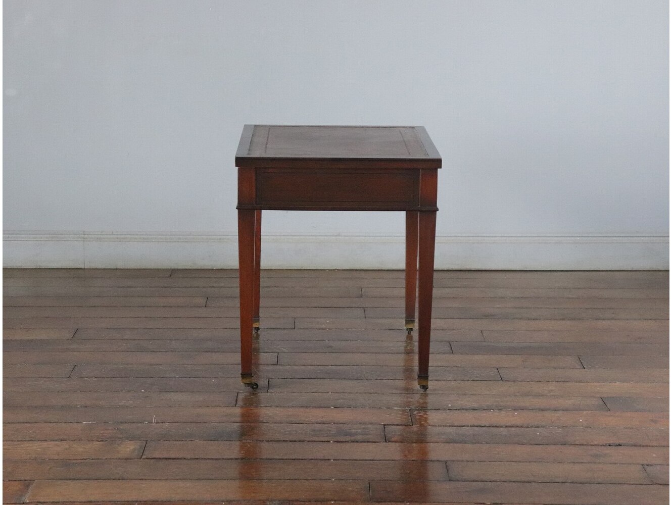 オケージョナルテーブル