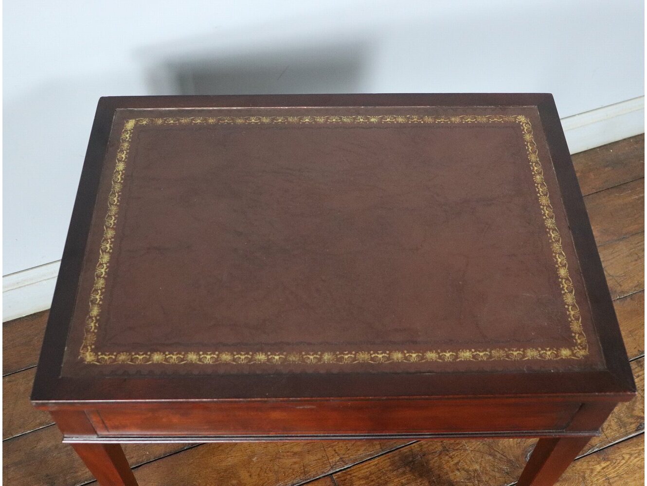 オケージョナルテーブル