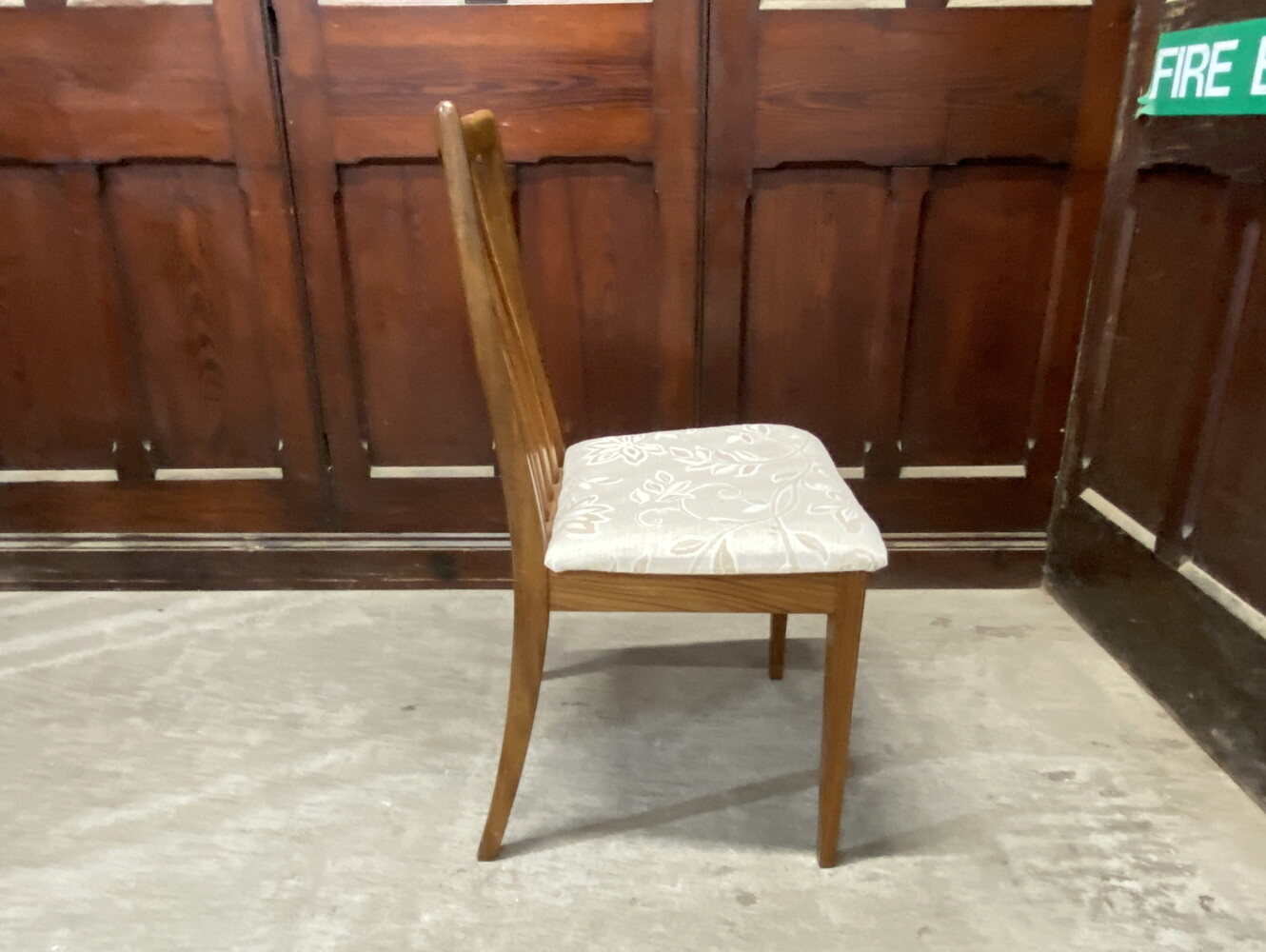 スラットバックチェア4脚セット