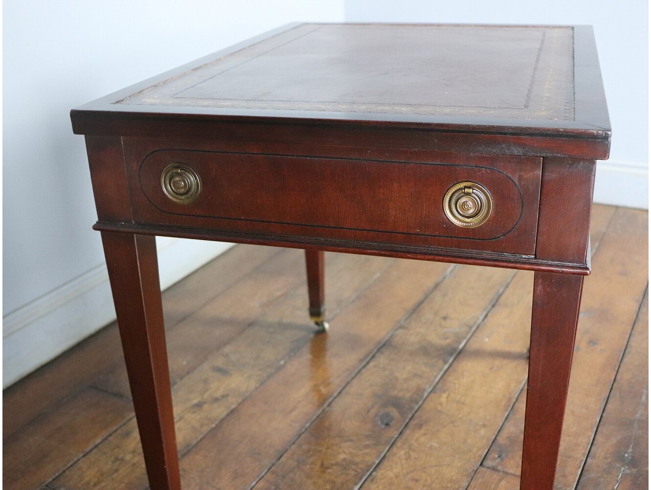 オケージョナルテーブル