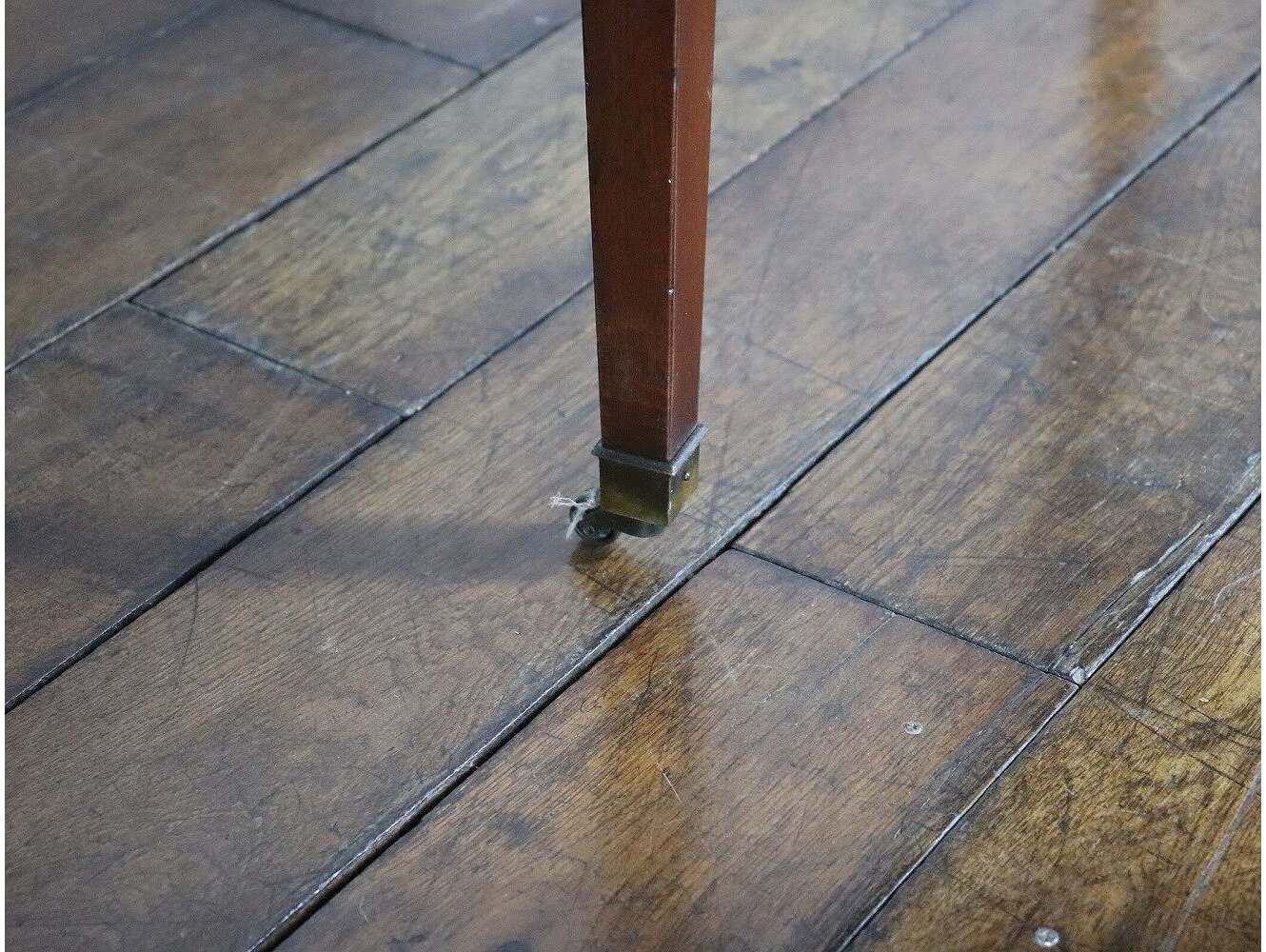 オケージョナルテーブル