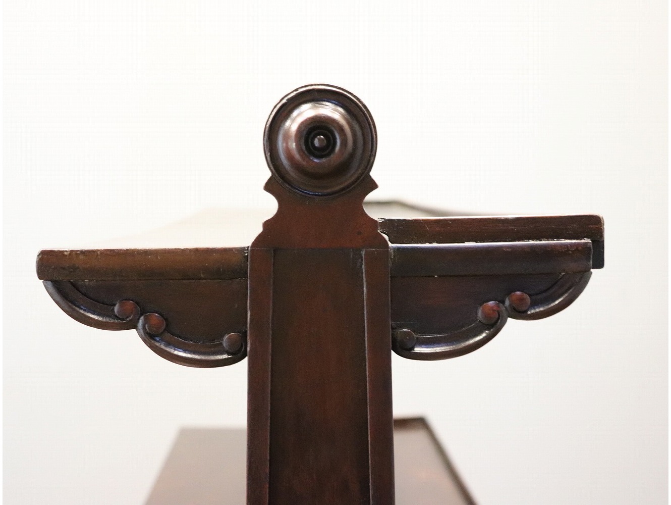 ダムウェイター