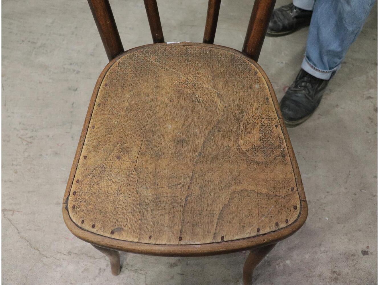 ベントウッドチェア