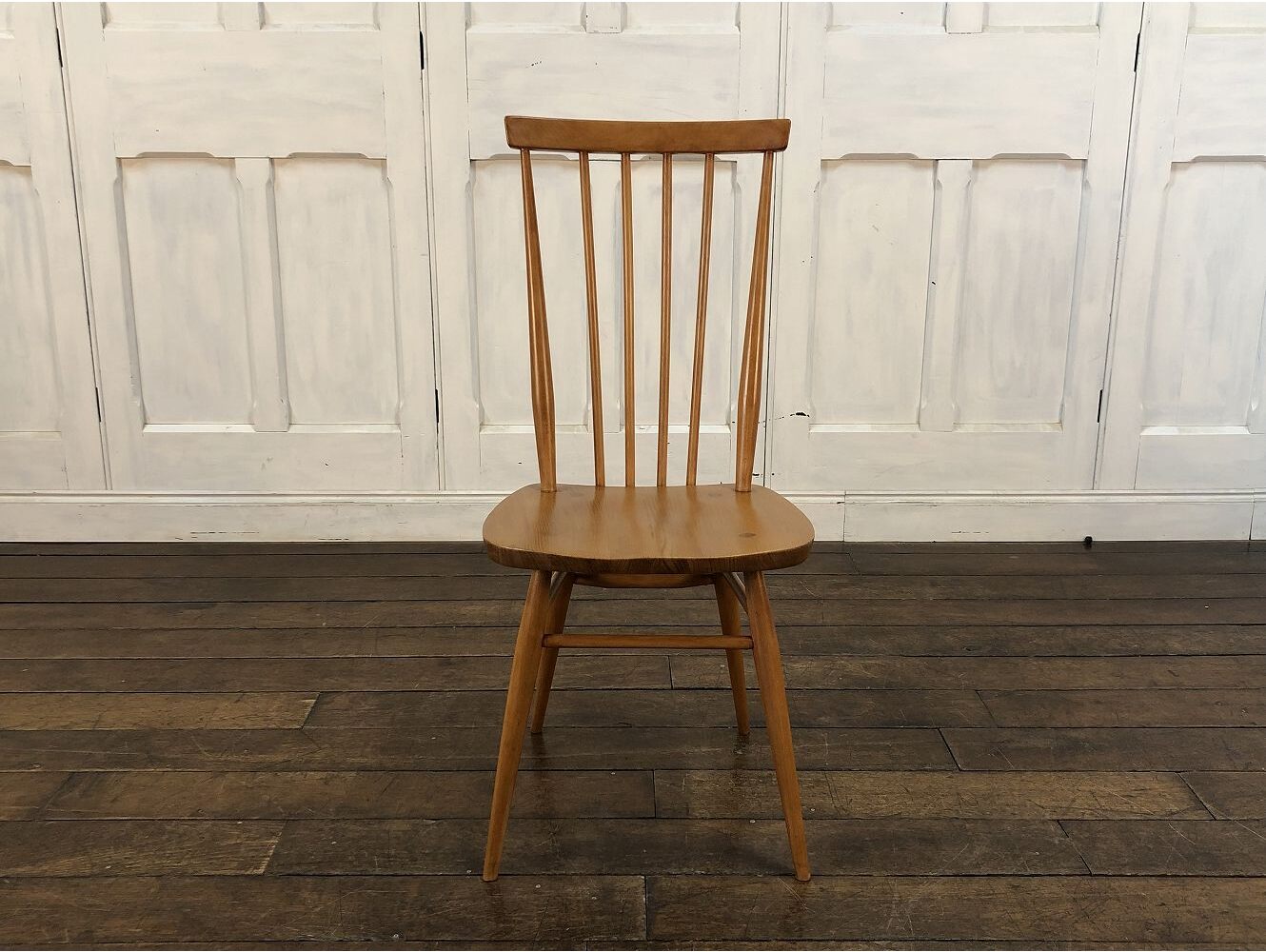 ハイスティックバックチェア ERCOL