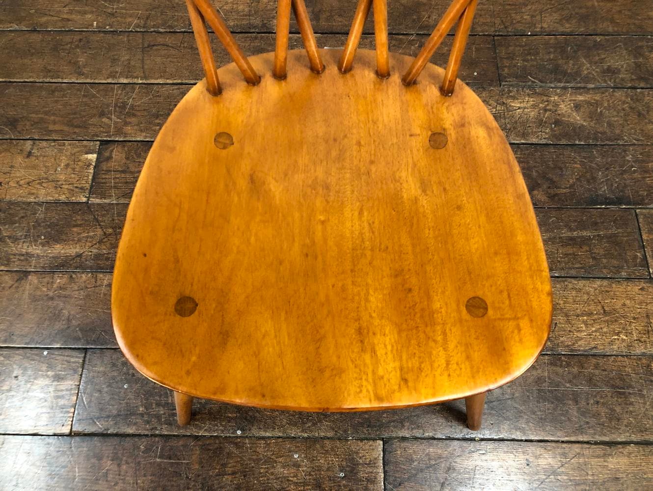 エックスバックチェア ERCOL