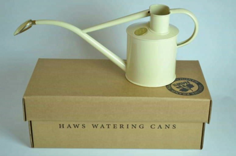 ウォータリングカン