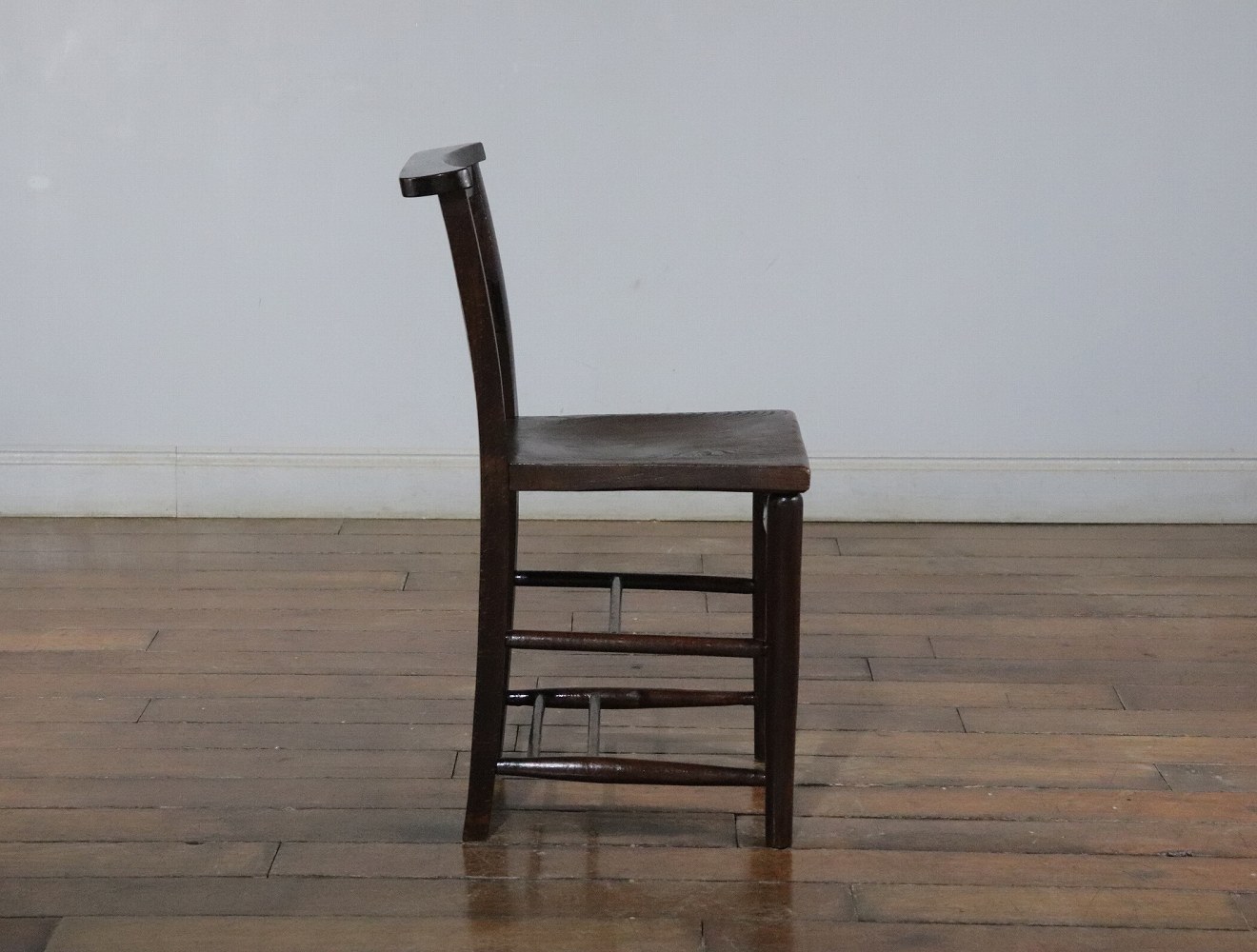 チャーチチェア