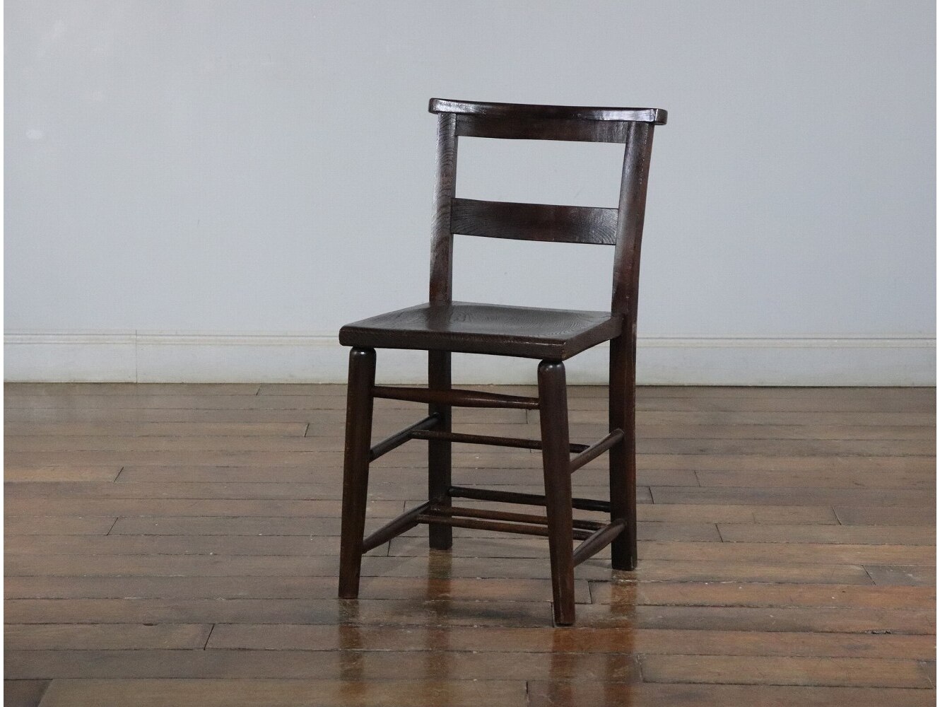 チャーチチェア