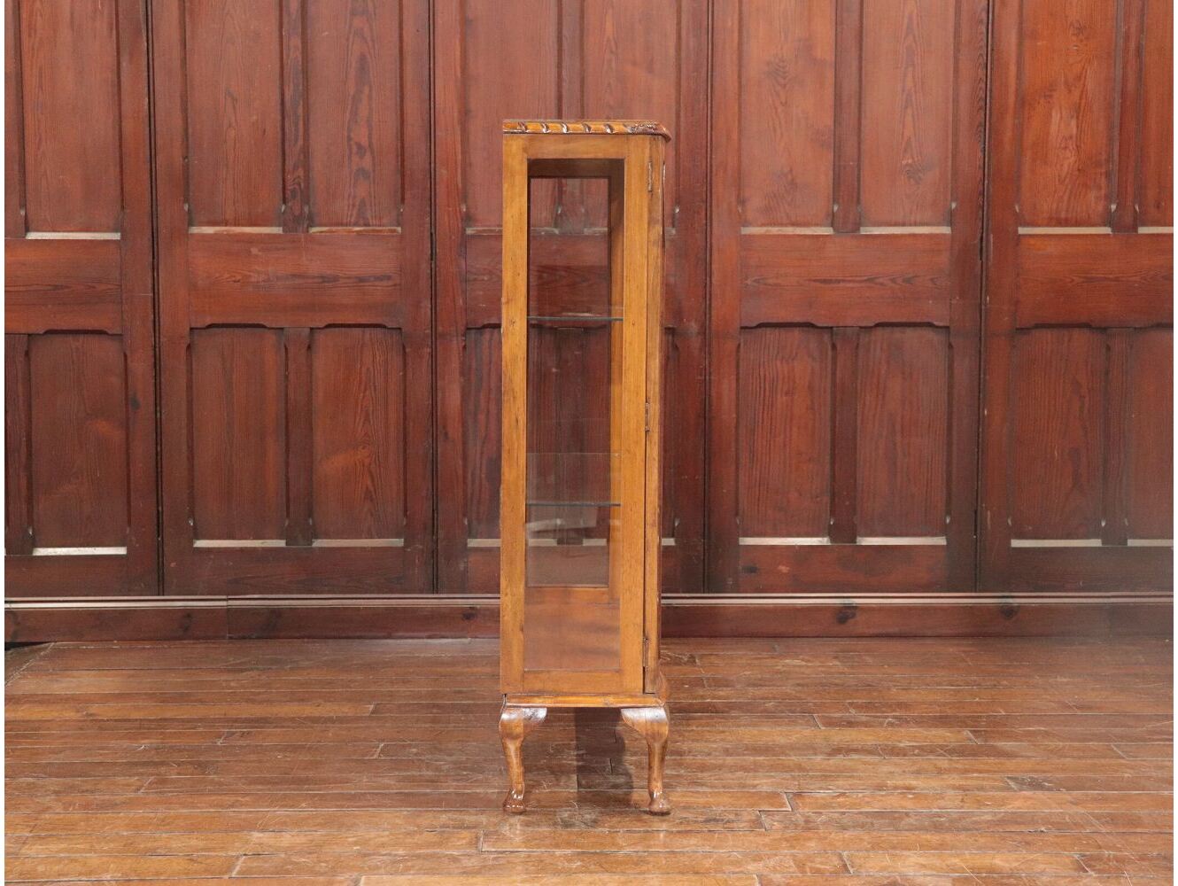 ディスプレイキャビネット