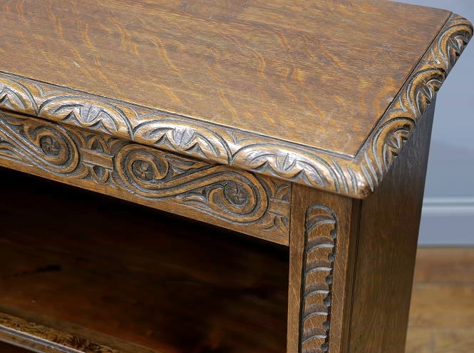 ブックシェルフ