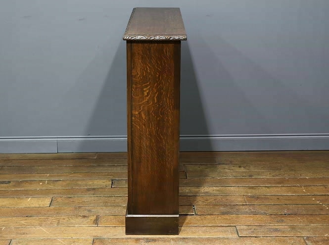 ブックシェルフ