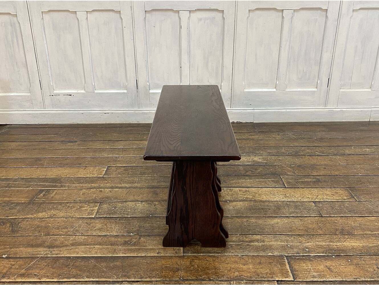 ネストテーブル