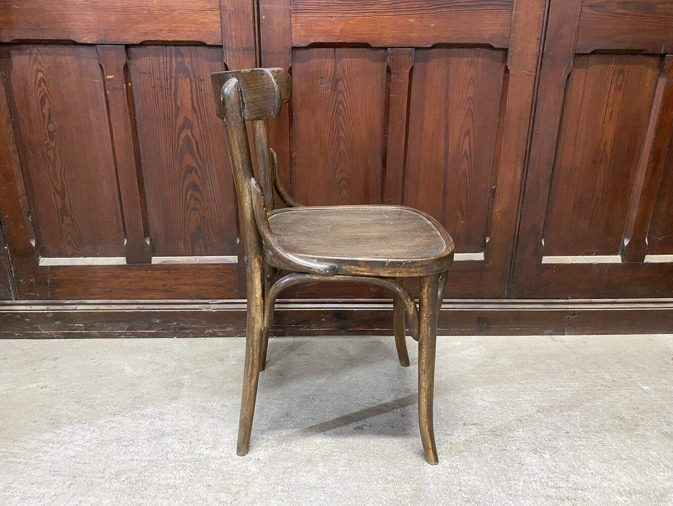 ベントウッドチェア