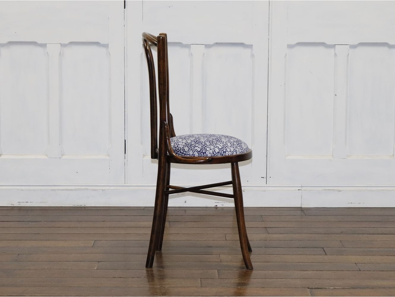 ベントウッドチェア with BURLEIGH