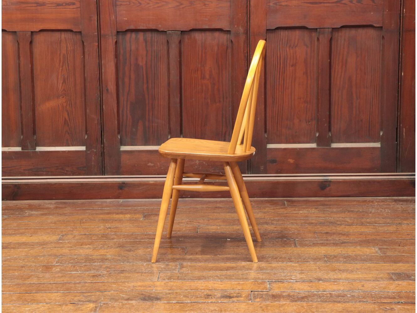 フープバックチェア ERCOL