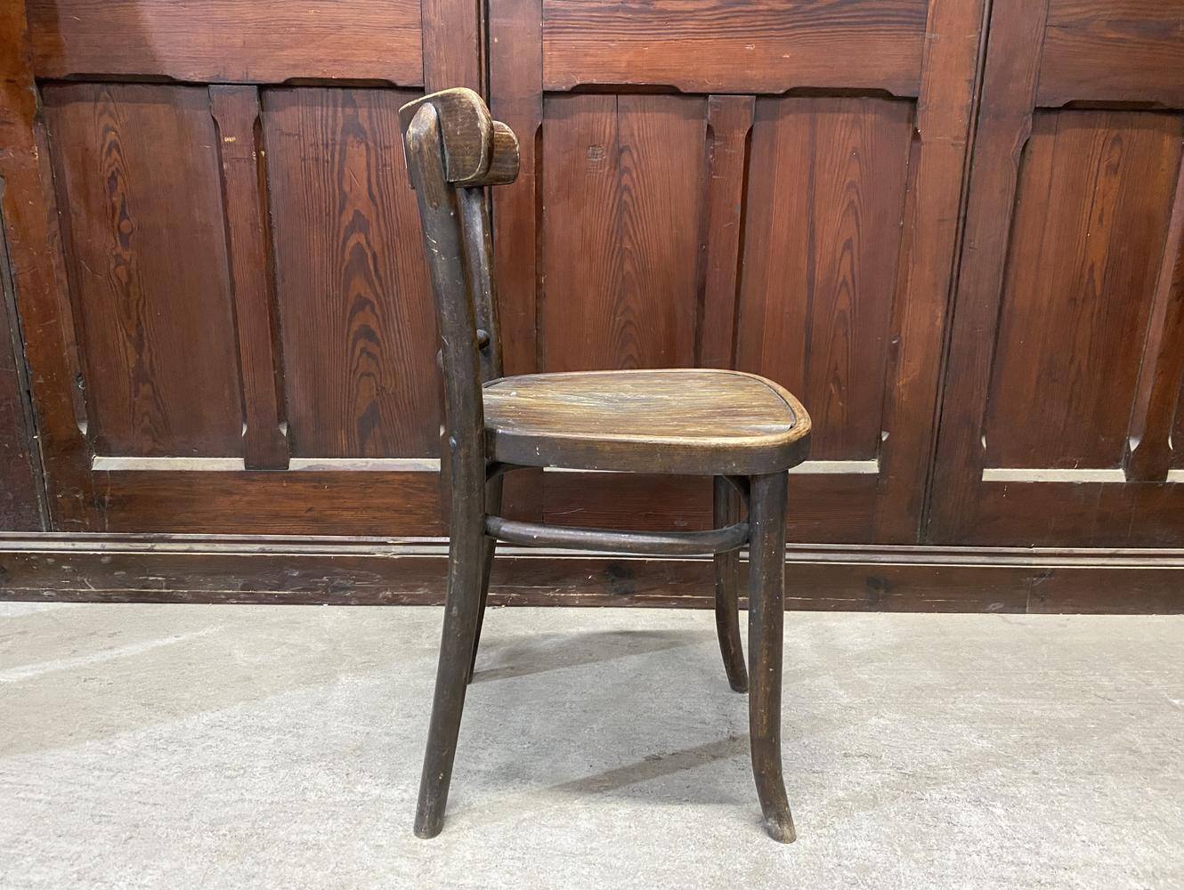 ベントウッドチェア