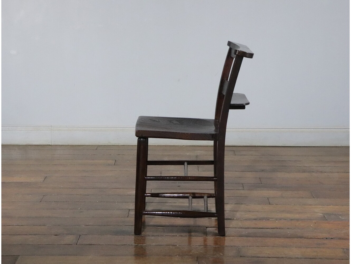 チャーチチェア