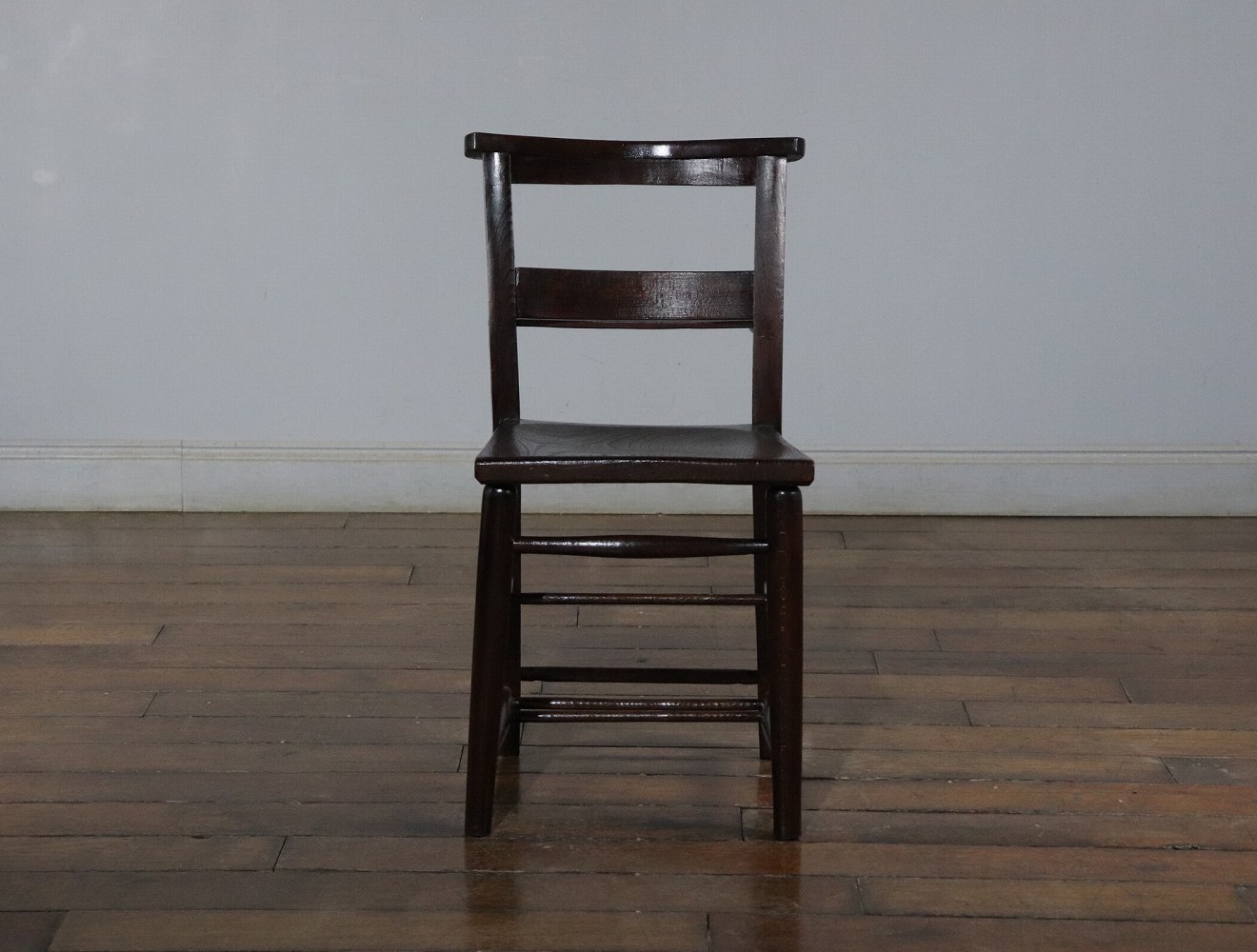 チャーチチェア