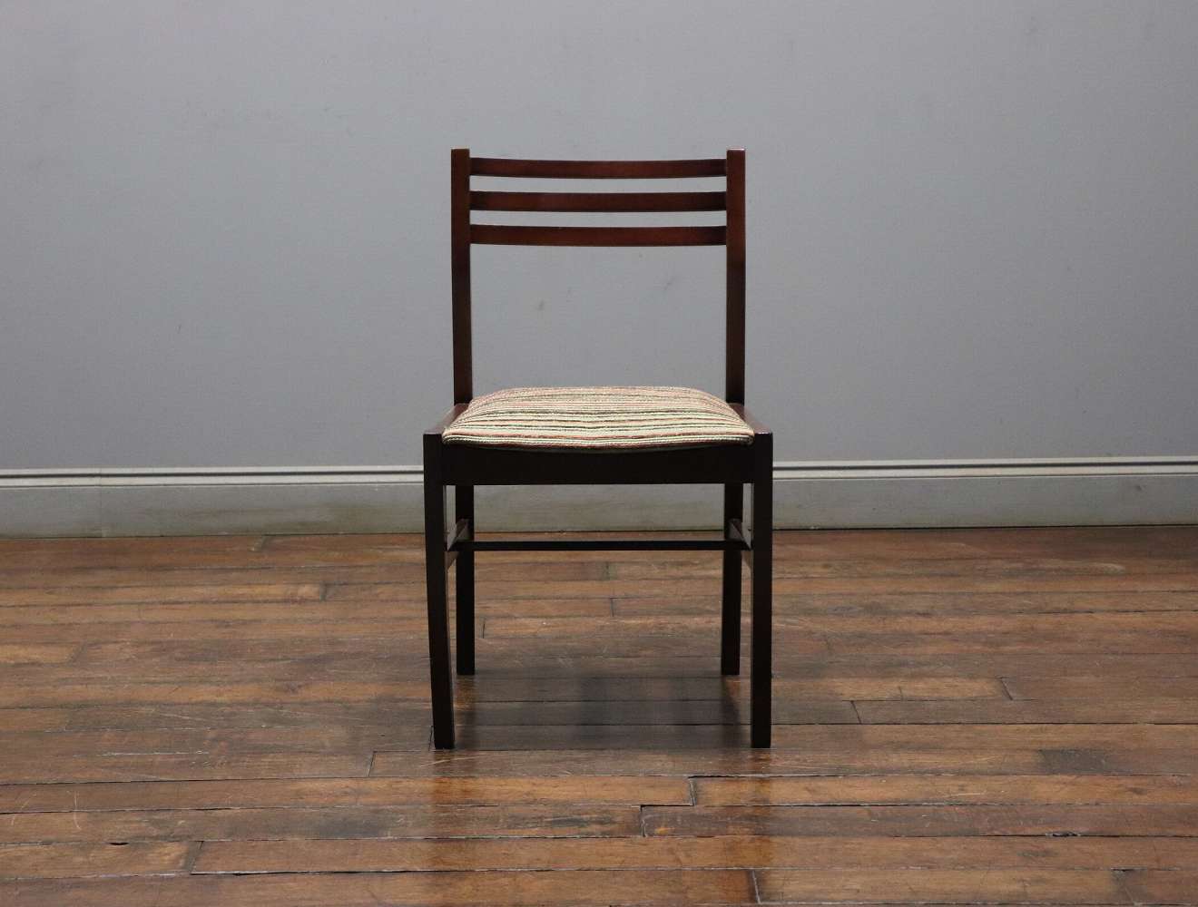 チェア4脚セット