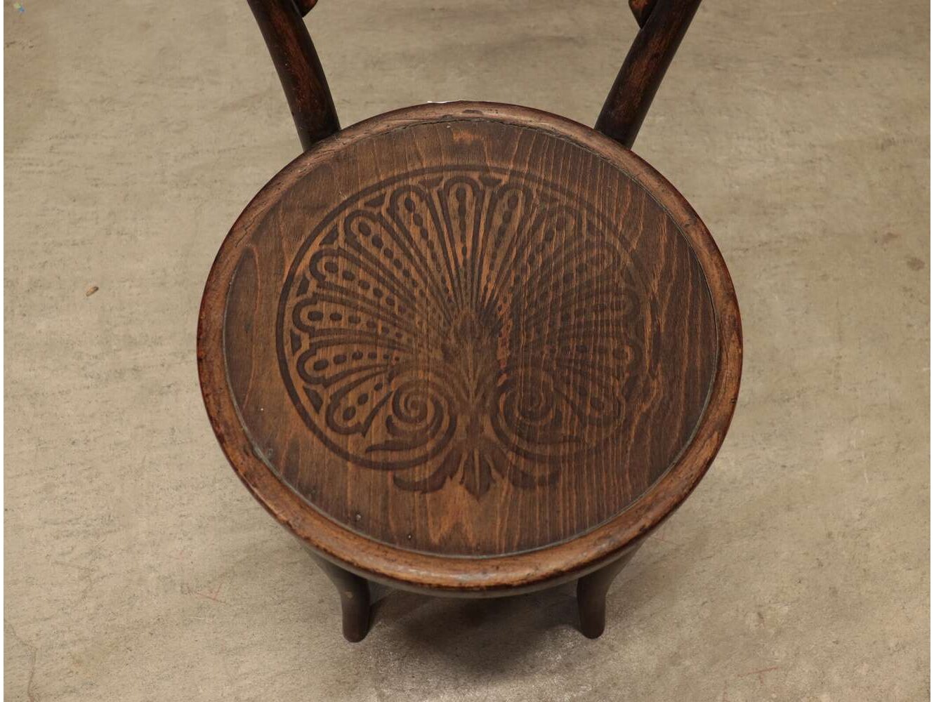 ベントウッドチェア