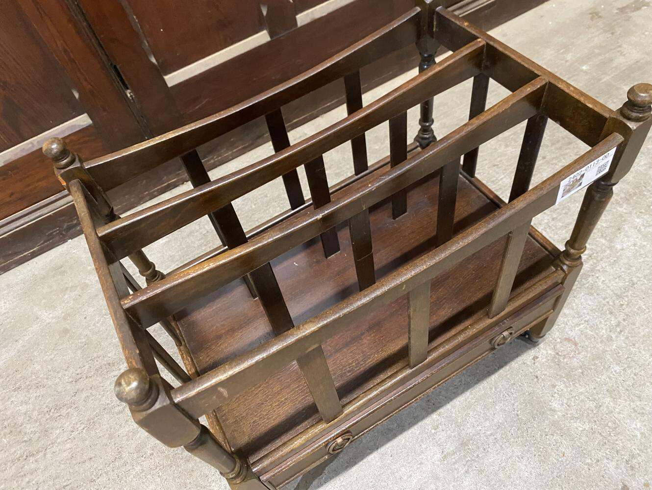 マガジンラック