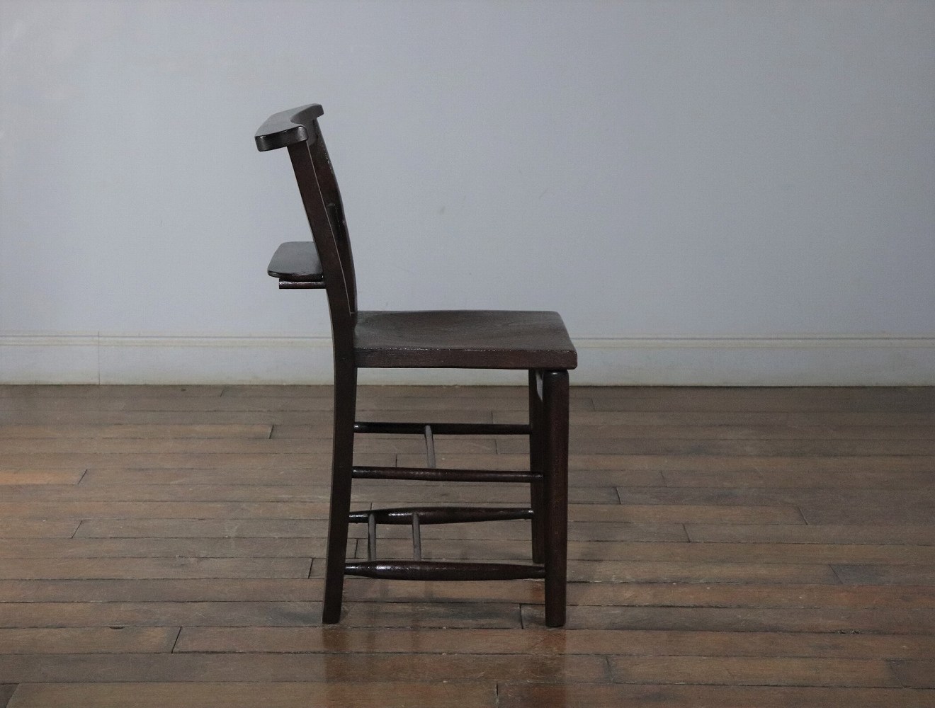 チャーチチェア