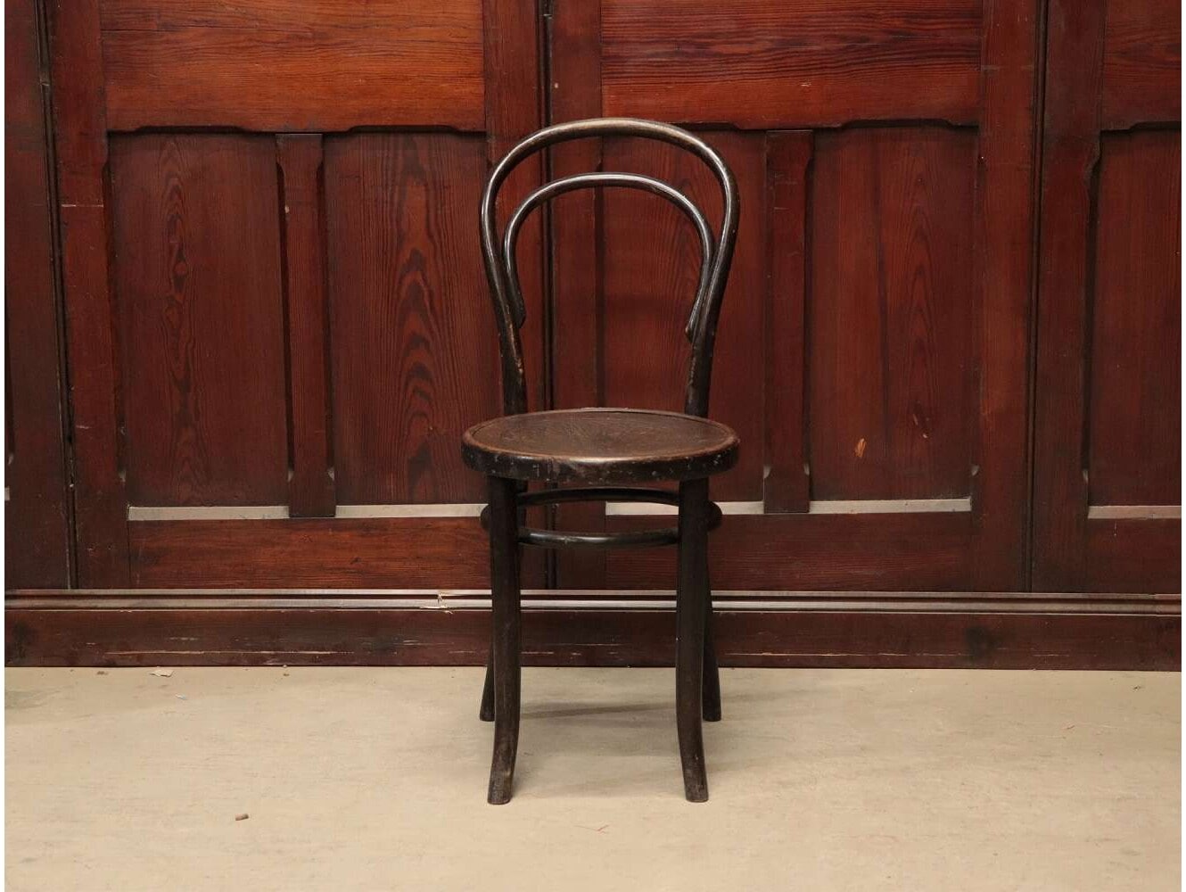 ベントウッドチェア Mundus