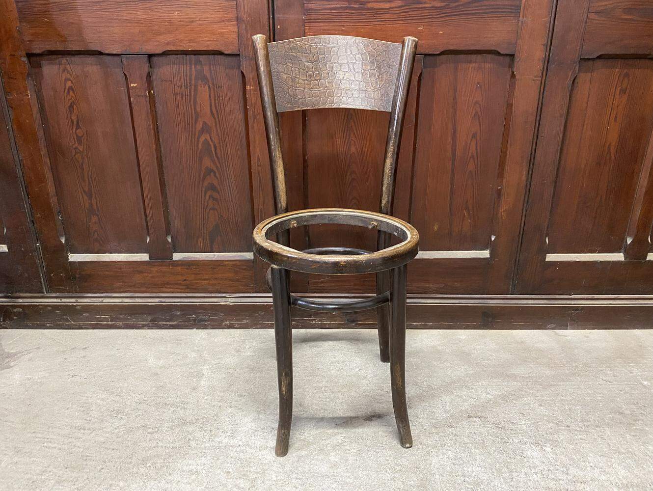 ベントウッドチェア