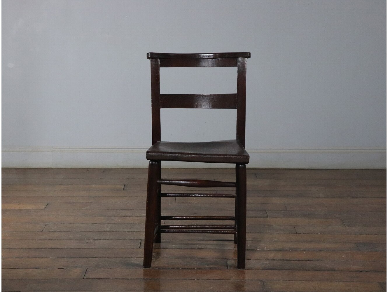 チャーチチェア