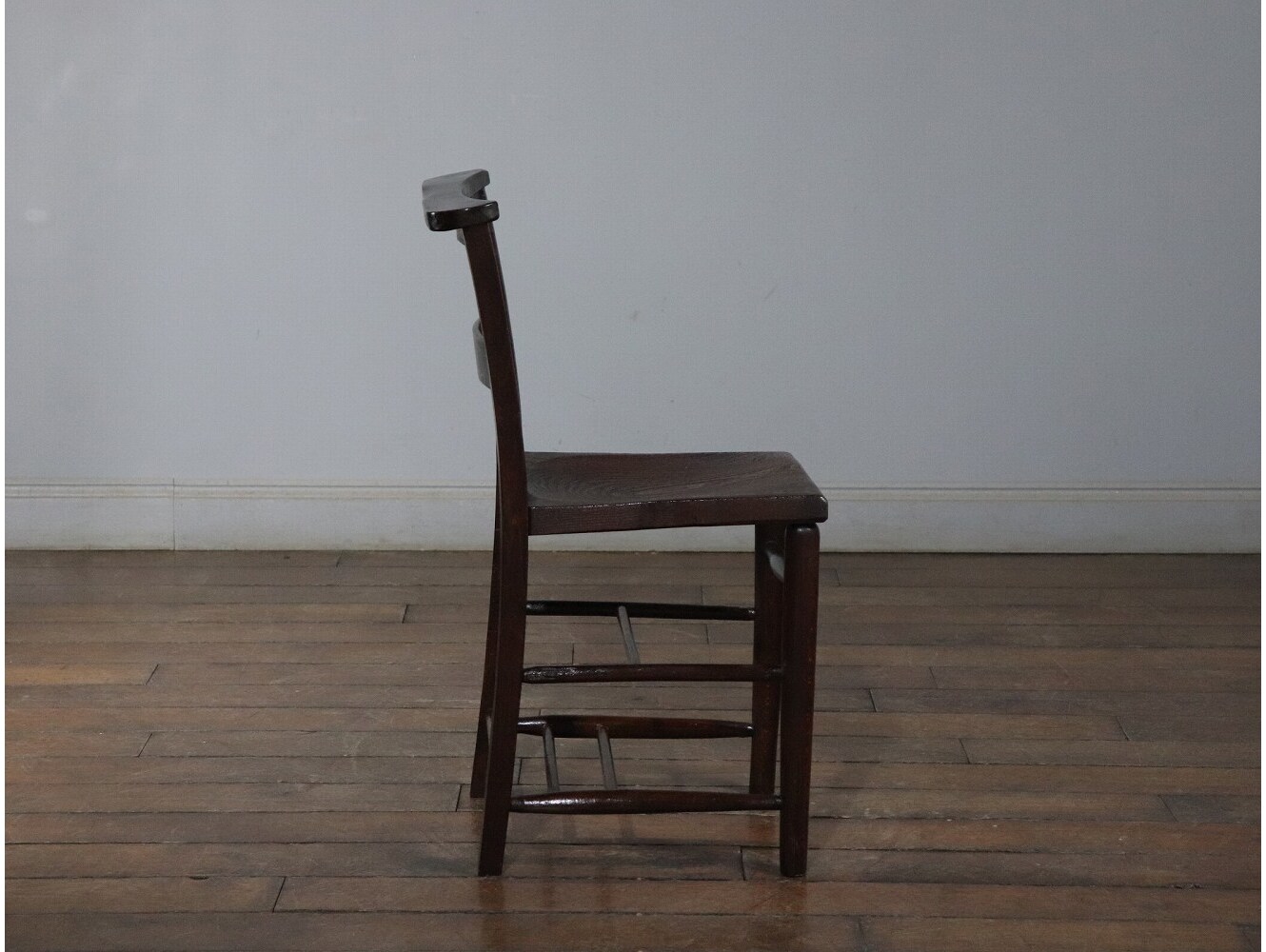 チャーチチェア