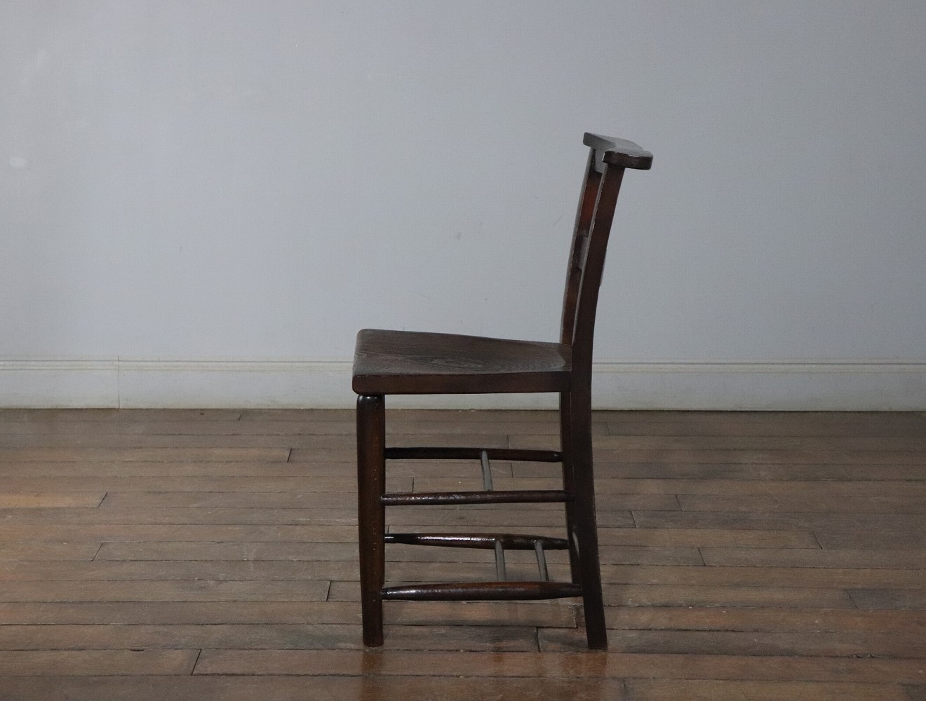 チャーチチェア