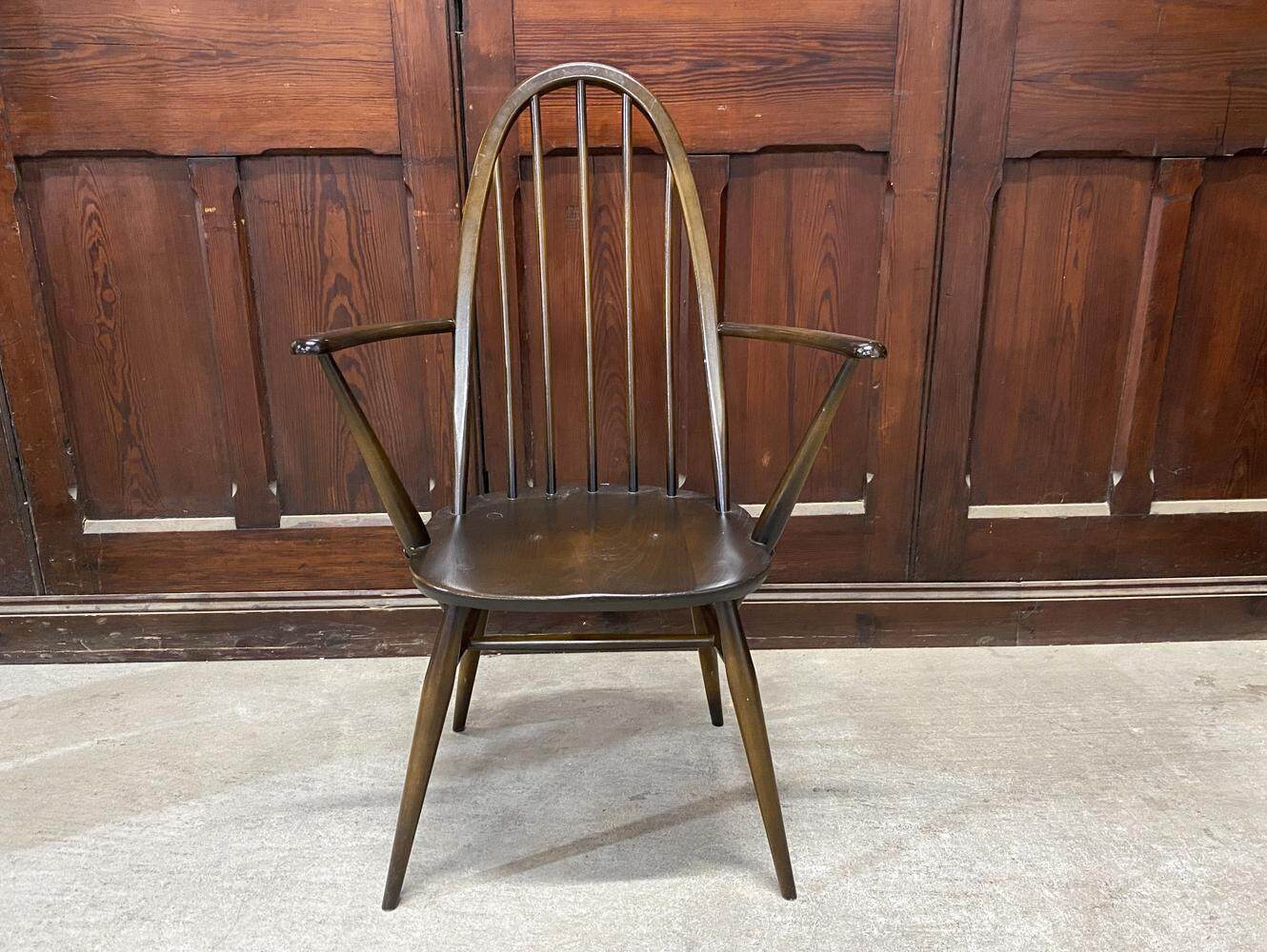 クエーカーアームチェア ERCOL