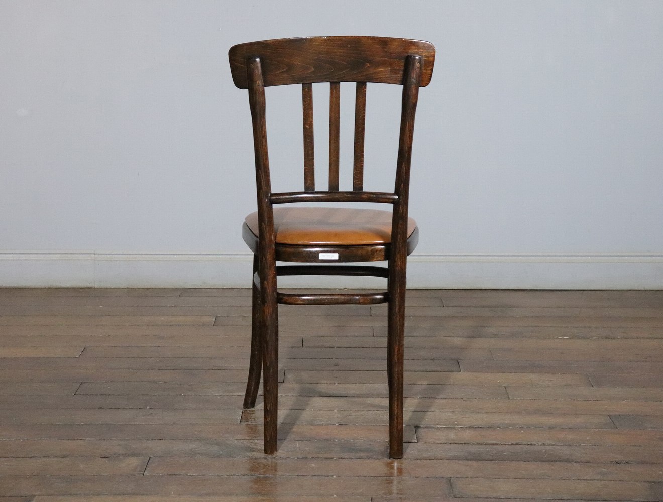 ベントウッドチェア THONET