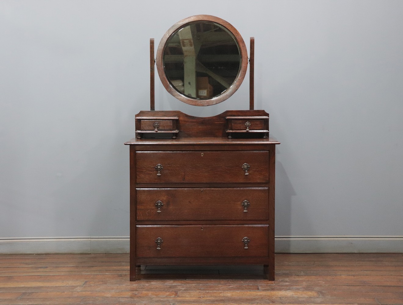 ドレッシングチェスト