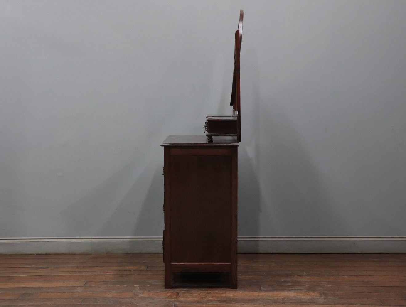 ドレッシングチェスト