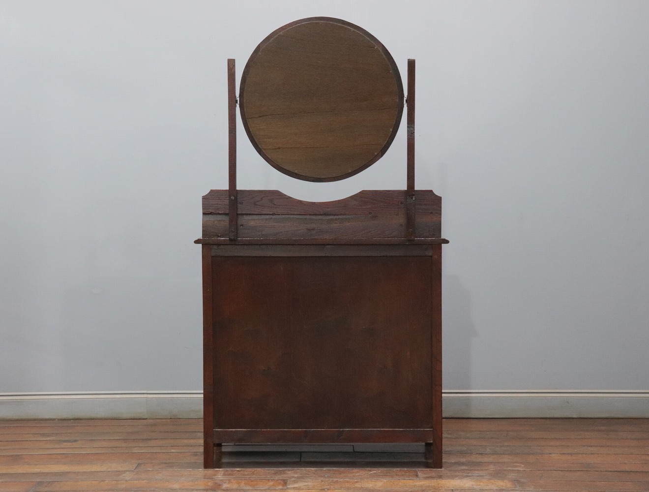 ドレッシングチェスト