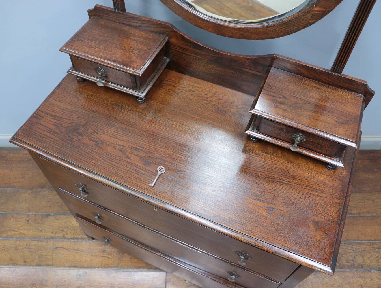 ドレッシングチェスト