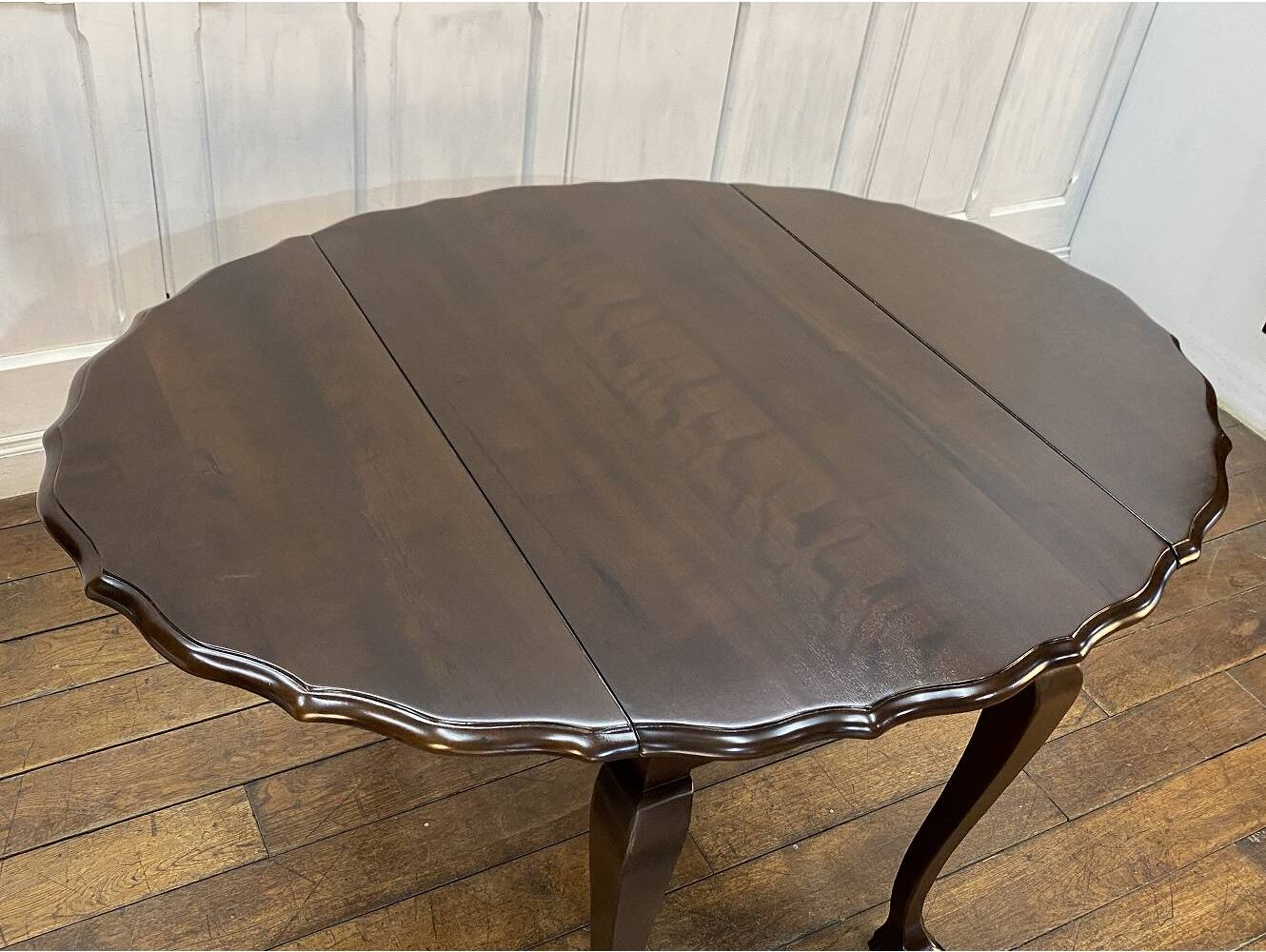 バタフライテーブル