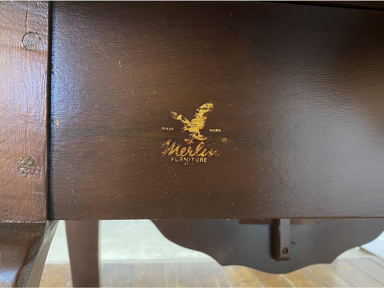 バタフライテーブル