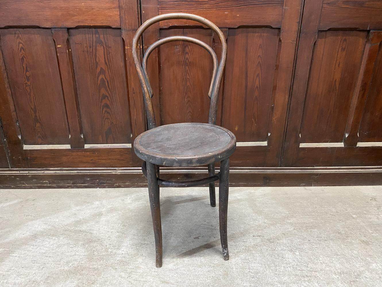 ベントウッドチェア