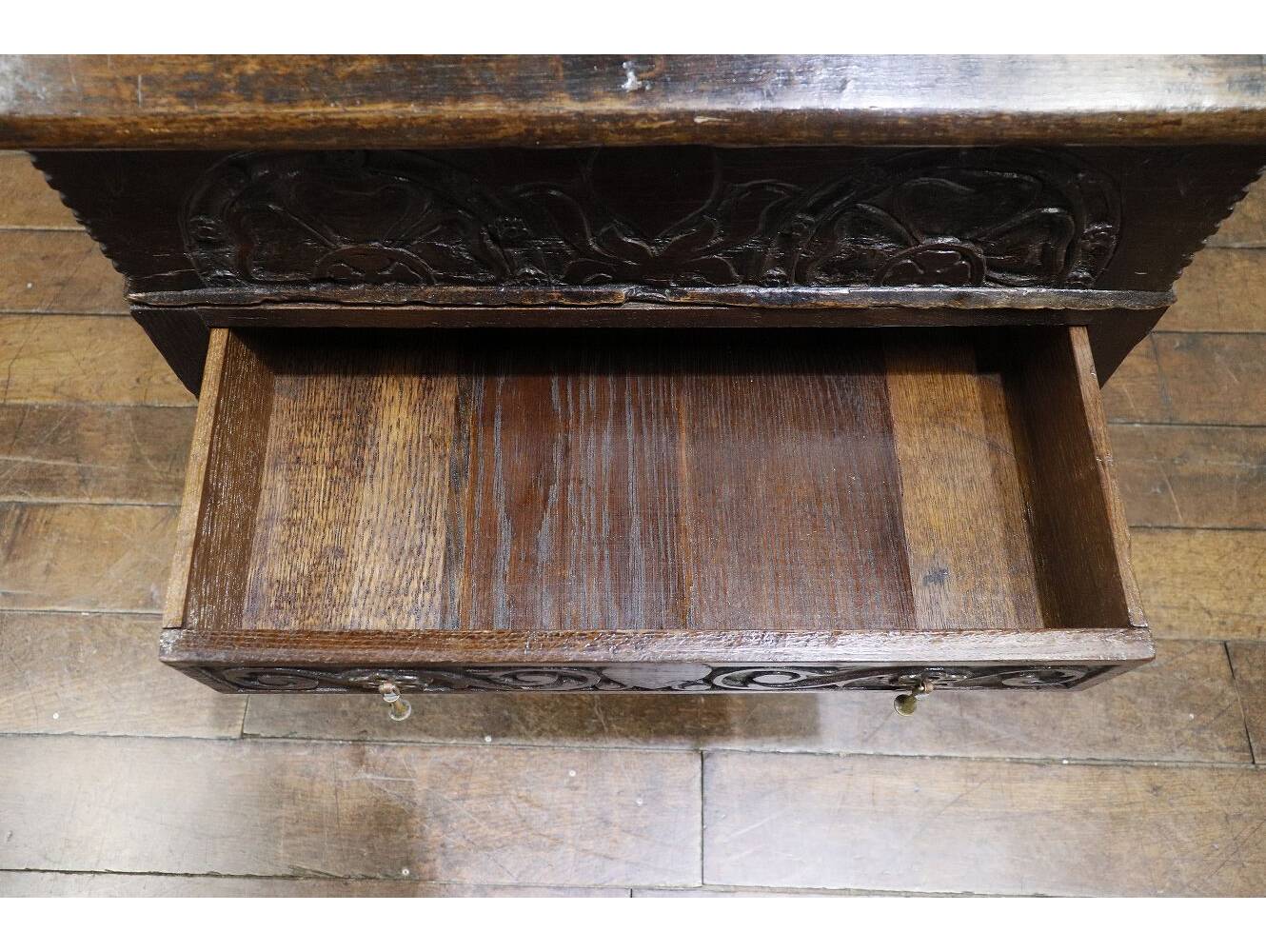 バイブルボックス