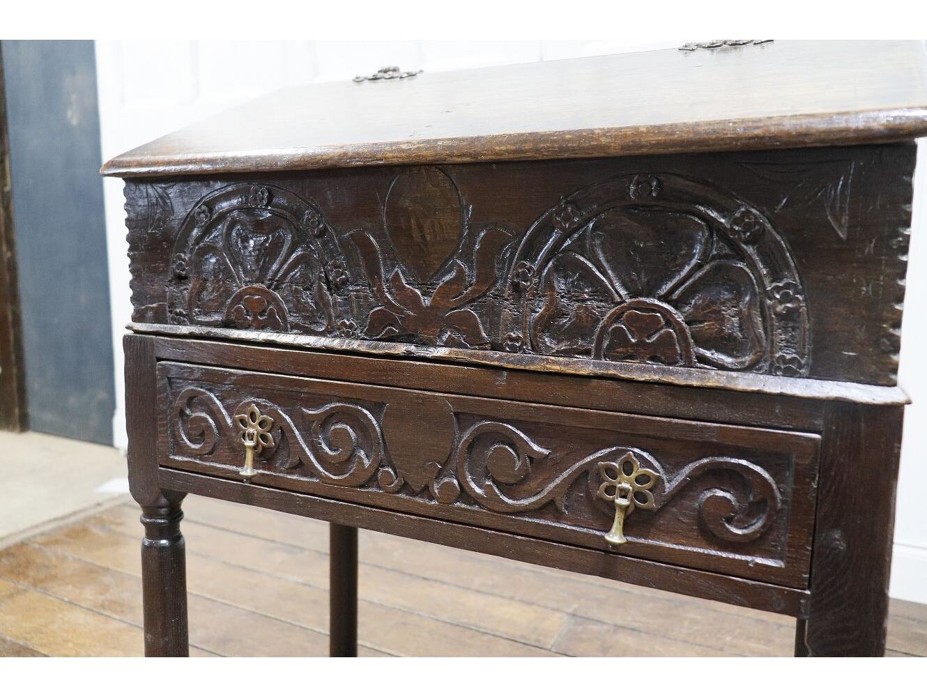 バイブルボックス